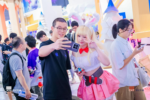 《彩虹岛：经典》亮相ChinaJoy！诚邀玩家共筑彩虹，9月首测开启共创之旅